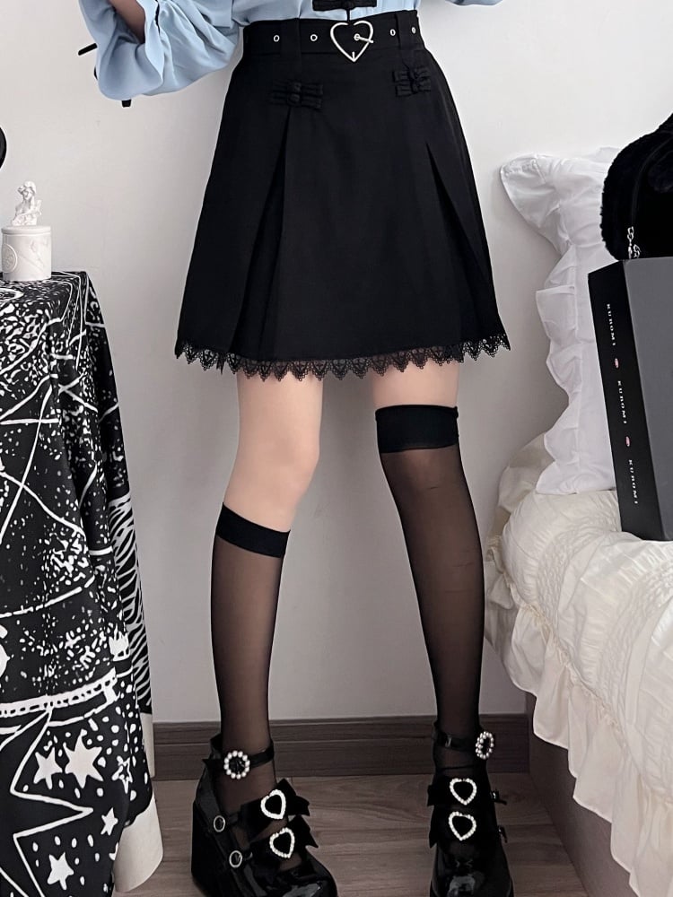 Black Box Pleat Jirai Kei Skirt Lace Hem