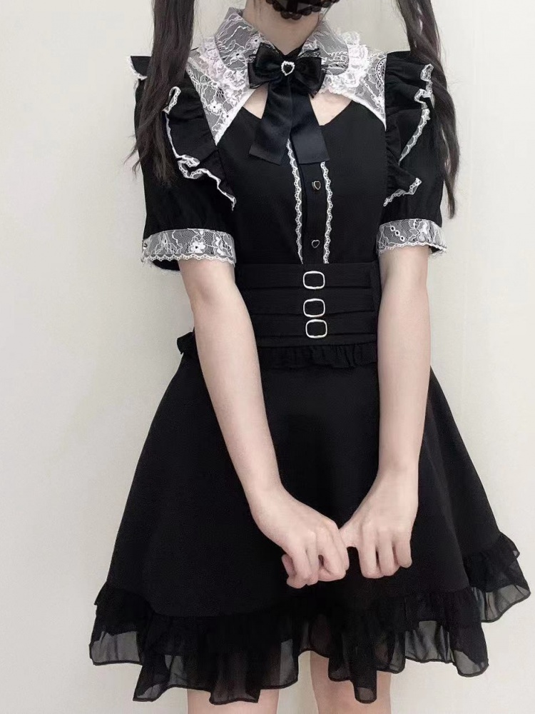 Black Lace Trim Jirai Kei Blouse with Bow Tie