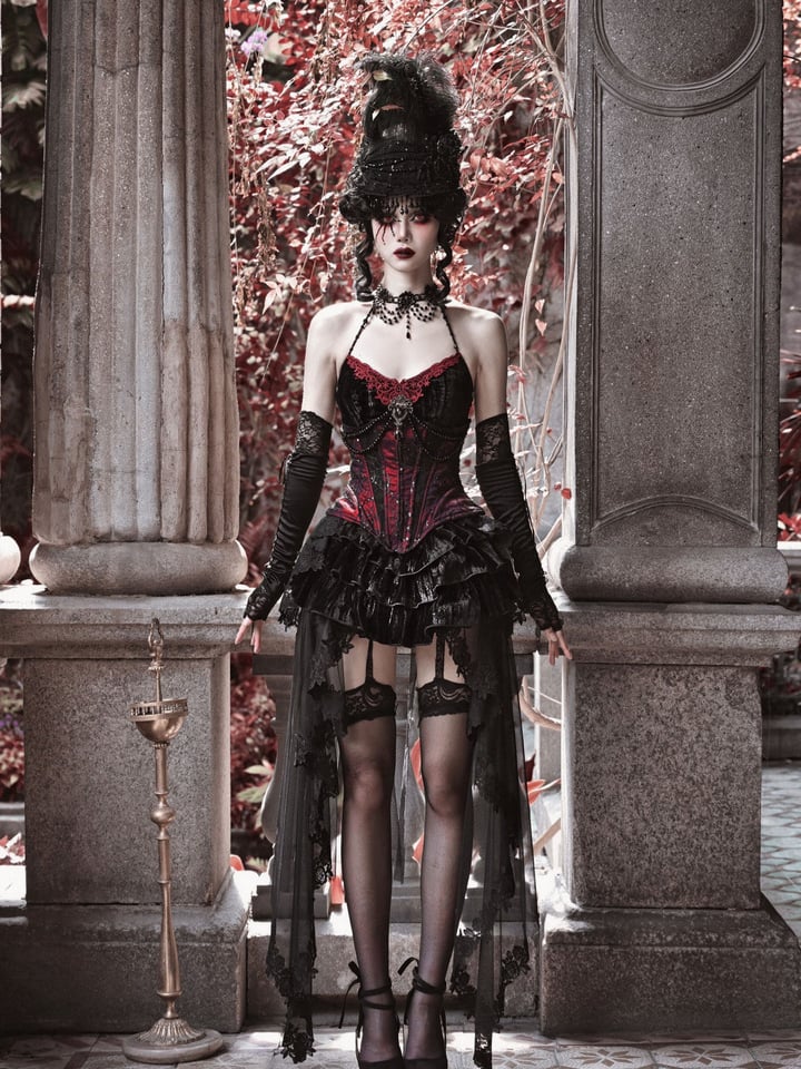 Size medium sexy sleek vampire corset in maroon and black - Clothing