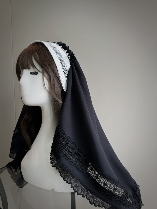 ROZYARD Classic Lolita Style Wedding Veil Black White Veil Gothic