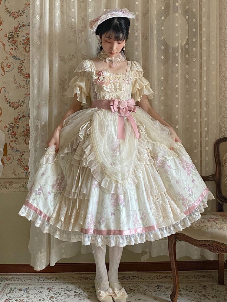[¥18,721円]プラスサイズの優しいベージュの姫ドレス スクエアネック花柄ワンピース