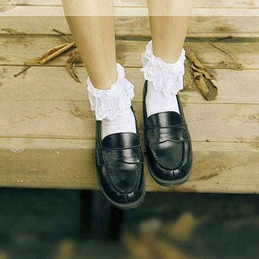 Lace Trimmed Ankle Socks