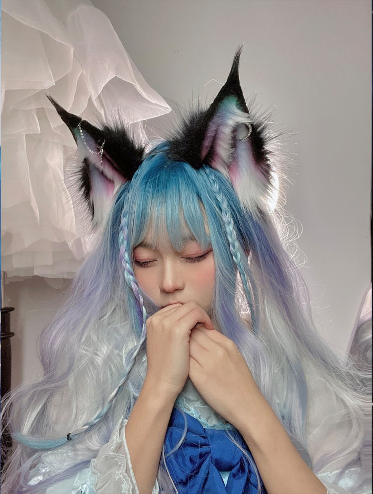 Glow Crystal Wolf Ears with Headset adaption. Perfect for Streamers #therian  #wolf #wolfears #kitsune #cosplay