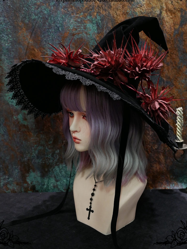 Thorn Putia Witch Hat