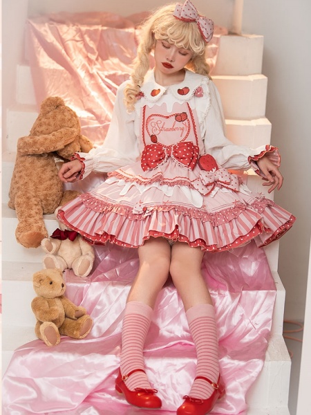 Milkyfawn: A lolita blog.: On Wednesdays we wear pink - Mean lolitas parody!