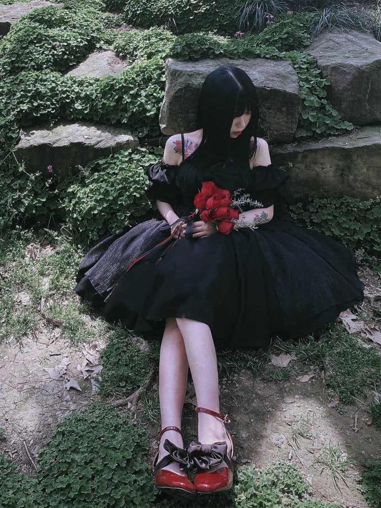 [$112.50]Short Version Morning Dew Black Off-the-shoulder Neckline Short Sleeves Lolita Dress OP