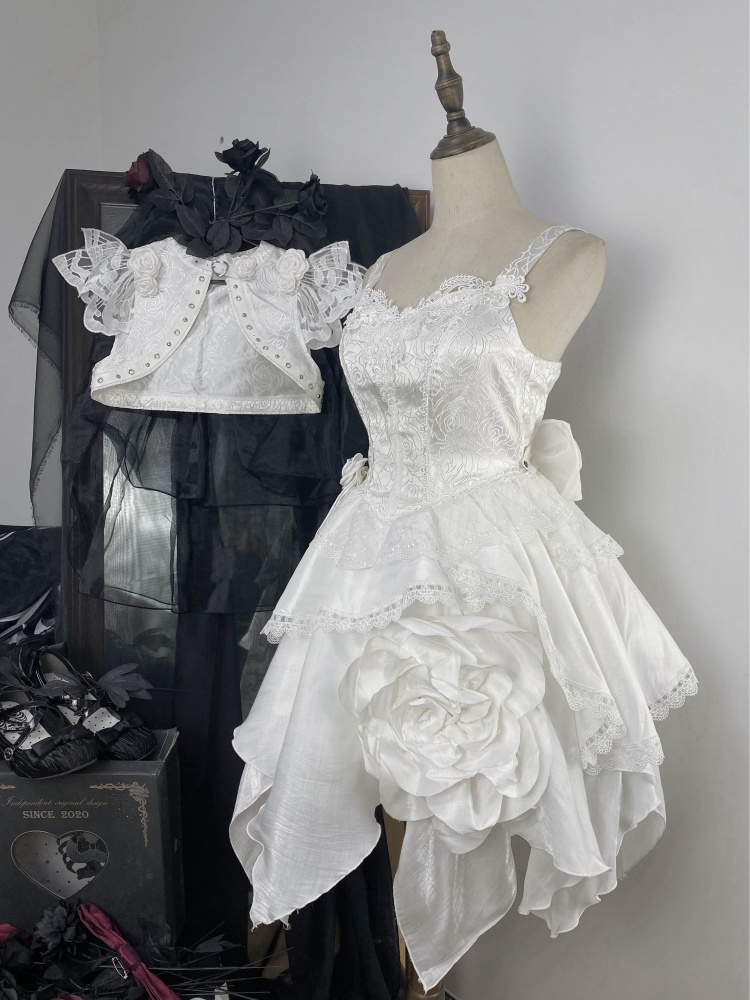 [$102.00]White Rose Handkerchief Hem Lace Applique Gothic Dress