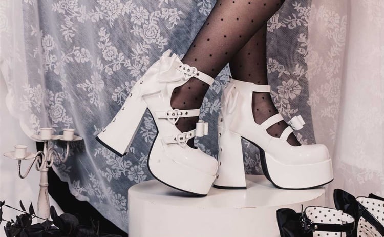 Bow Accents White Platform Lace-up Block High Heel Shoes