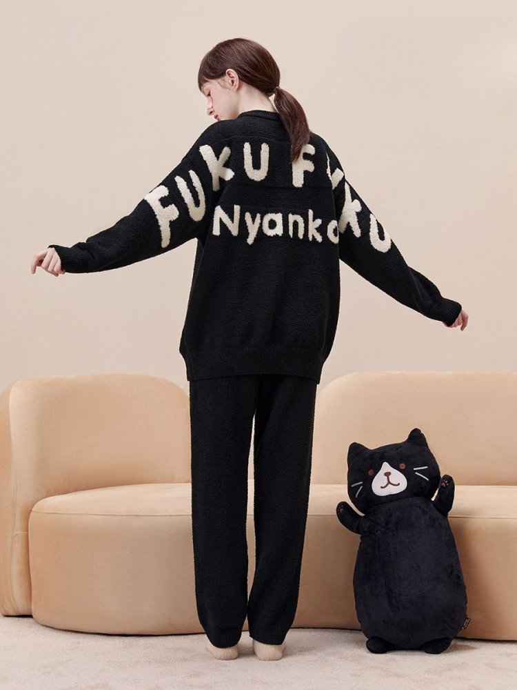 Hapins Authorized Fuku Fuku Nyanko Letter Print Couple Sweater+ Pants