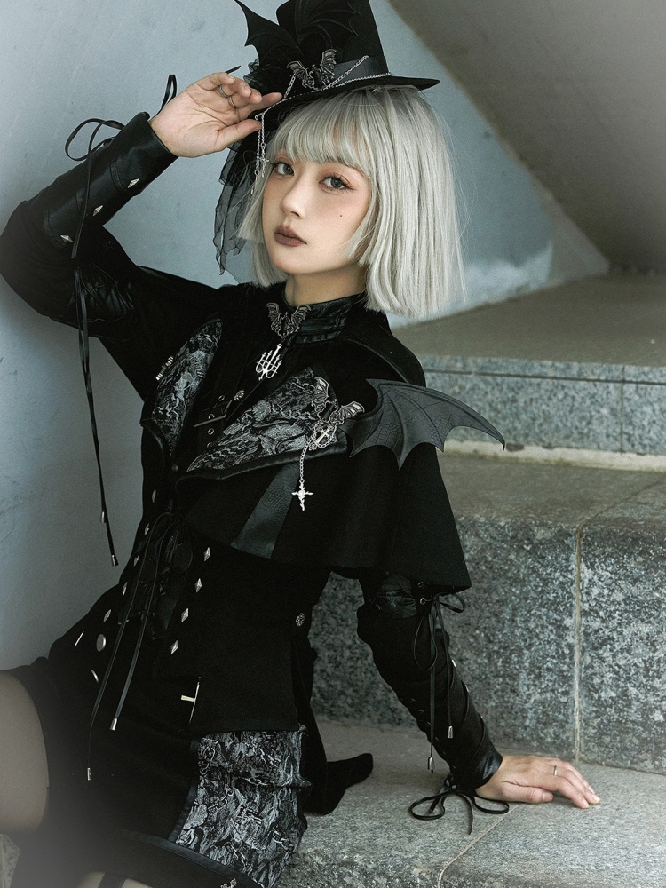 Dragon's Breath Black and Gray Knight Ouji Lolita Waistcoat + Shorts ...