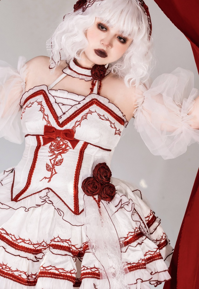 ❤️Gothic red rosette embroidery corset top and ruffle skirt set