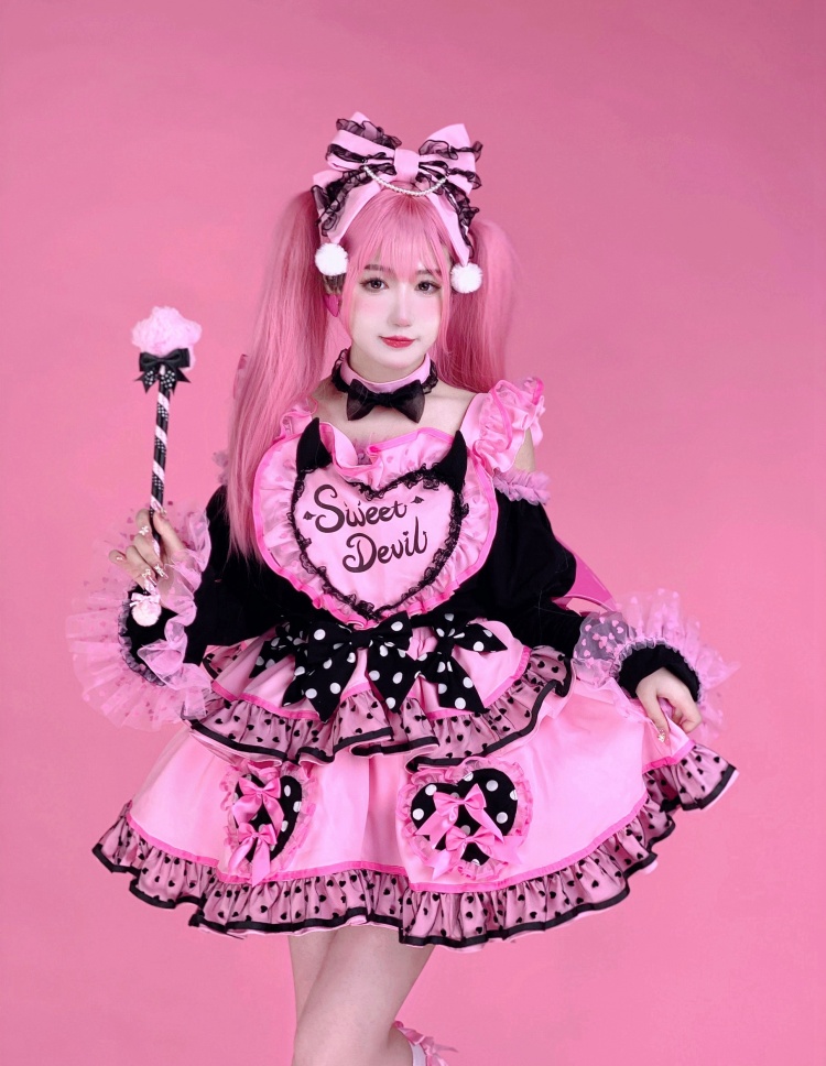 [¥4,293円]Sweet Devil Dark Kawaii Lolita Top and Removable Heart Bodice  Skirt / Full Set