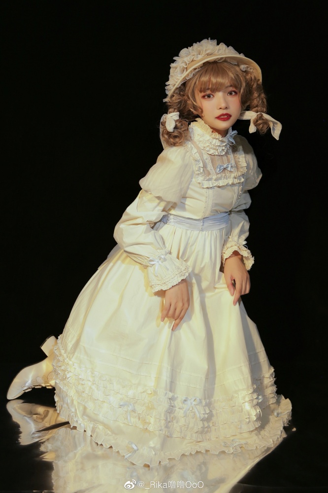 Cream Chiffon High Neck Removable Sleeves Vintage Elegant Lolita Dress OP