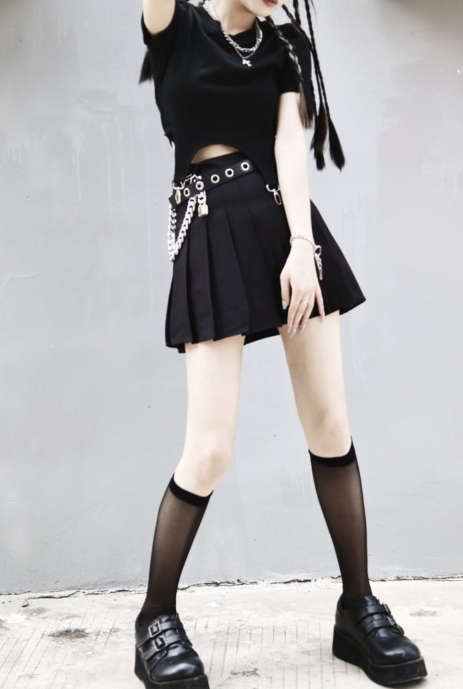 Punk High Waist Pleated Skirt with Waist Belt