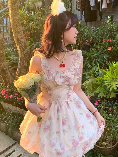 [$47.25]Camellia Peach Floral Print Summer Dress