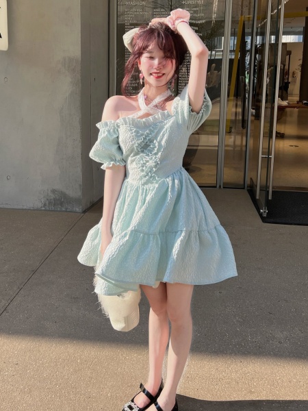 [$37.25]Pear Snow Short Puff Sleeves Summer Dress