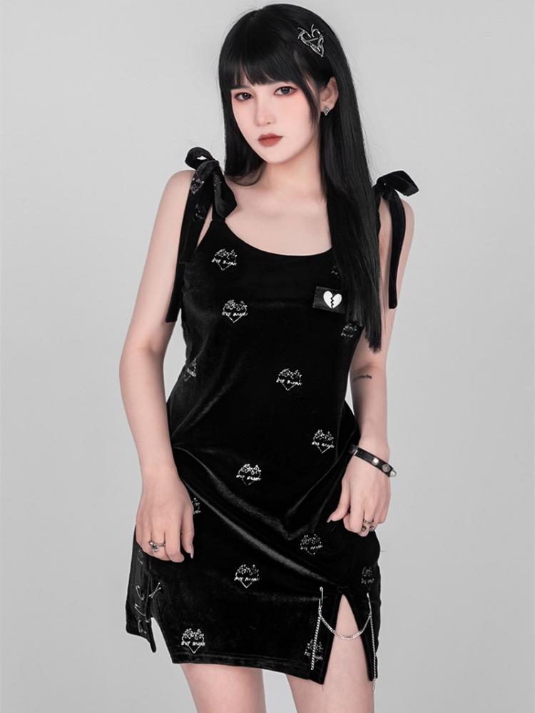 [$36.70]Flame Heart-shaped Velvet Round Neckline Double Slit Mini Cami Dress