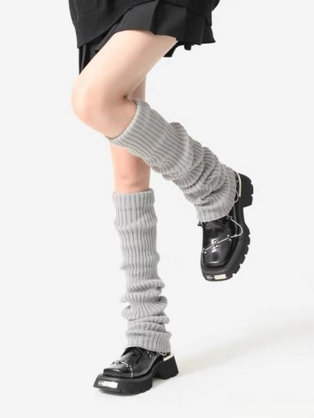 How To Style Leg Warmers